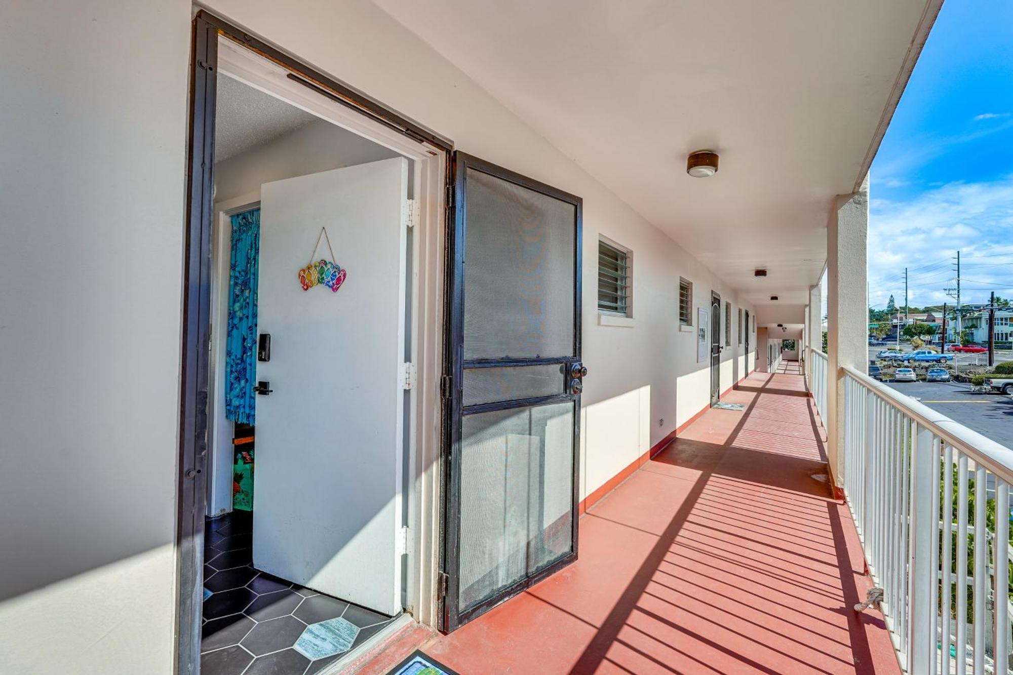 Kailua-Kona Condo With Balcony Walk To The Beach! Екстер'єр фото